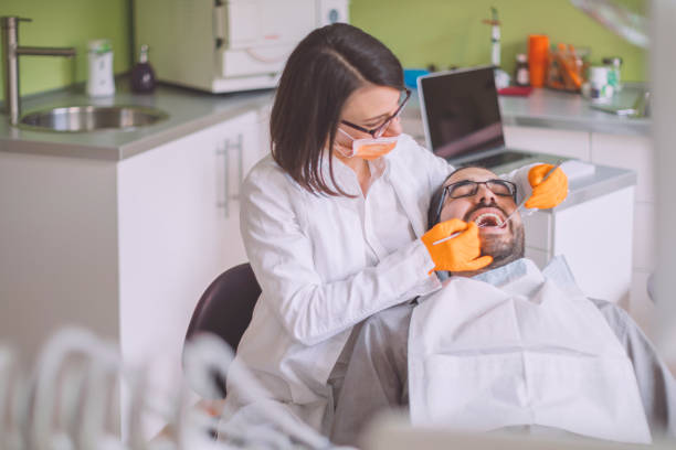 Best Weekend Emergency Dentist in Vero Lake Estates, FL